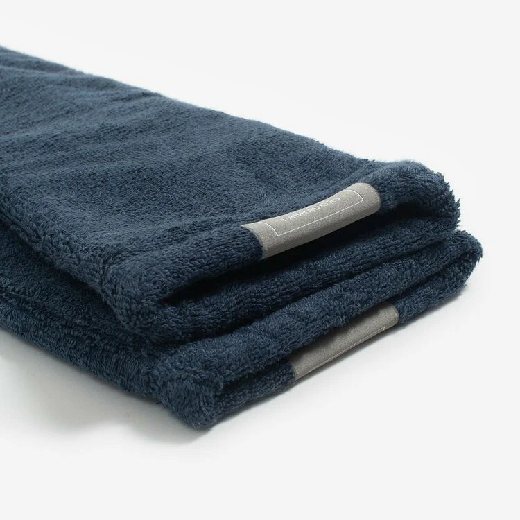 Lords & Labradors Bamboo Dog Drying Mits Navy Blue 5 Lords & Labradors Bamboo Dog Drying Mits Navy Blue - Image 3