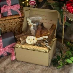 Lords & Labradors Natural Graze Luxury Treat Box -Pawfect Sales Store lords and labradors natural treats luxury graze box 1920x.progressive